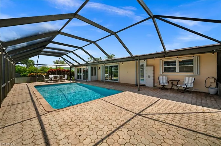 Western exposure pool