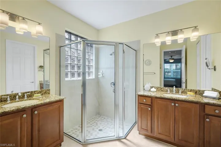 10443 Spruce Pine Ct, Fort Myers, Florida 33913