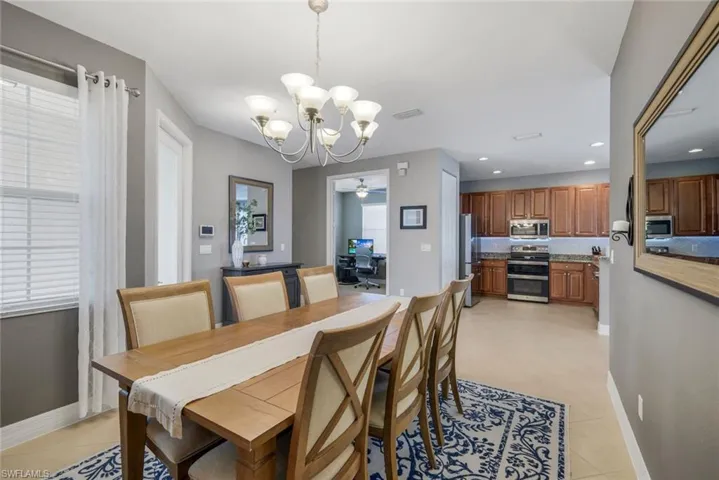 10443 Spruce Pine Ct, Fort Myers, Florida 33913