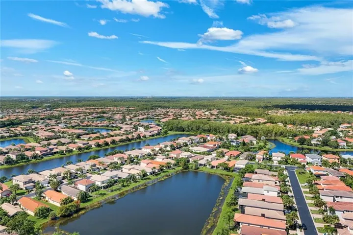 10443 Spruce Pine Ct, Fort Myers, Florida 33913