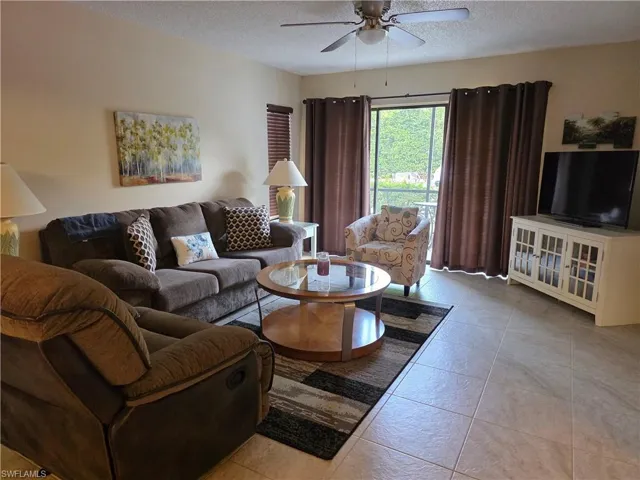 9950 Sailview Ct 2 B-1, Fort Myers, Florida 33905