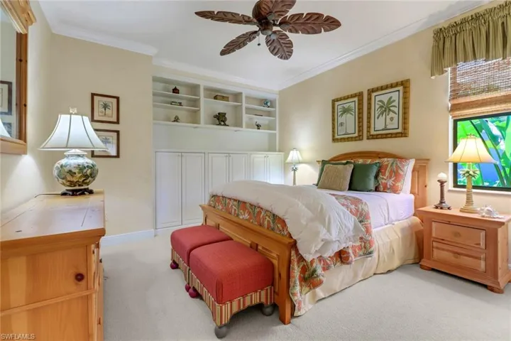 28498  Azzili  WAY, Bonita Springs, FL 34135