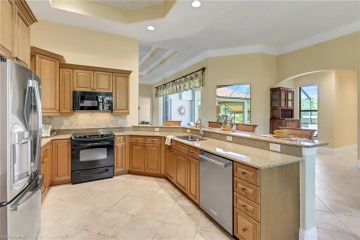 28498  Azzili  WAY, Bonita Springs, FL 34135