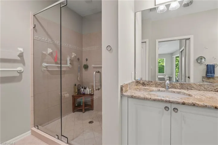 14010 Eagle Ridge Lakes Dr # 201, Fort Myers Fl 33912