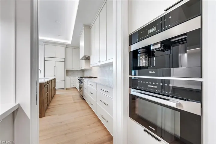 Built in Meile Coffee Maker and convection oven