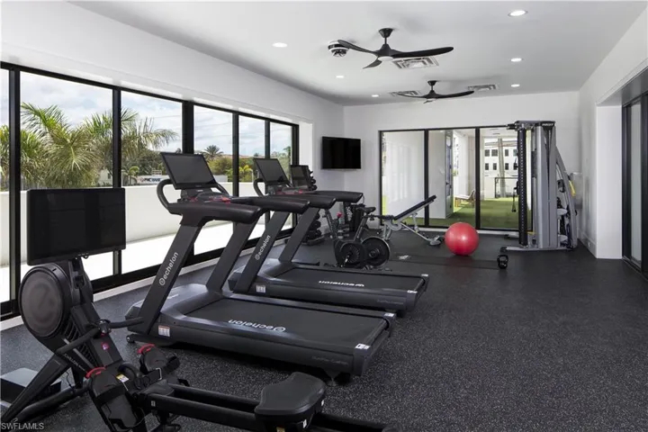 Echelon Workout Equipment