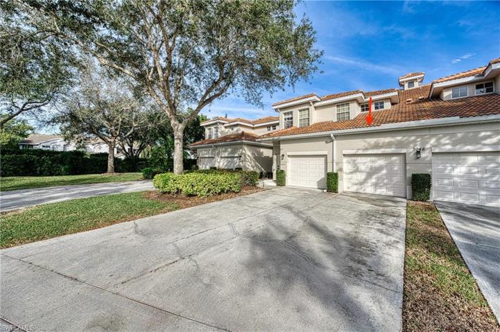 3048  Horizon  LN, NAPLES, FL 34109