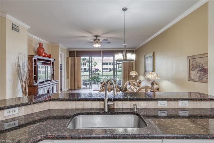 3048  Horizon  LN, NAPLES, FL 34109