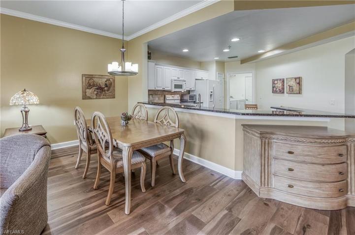 3048  Horizon  LN, NAPLES, FL 34109