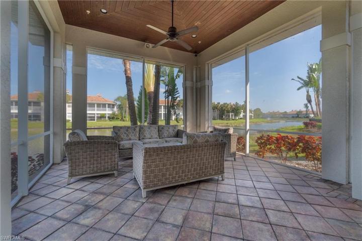 3048  Horizon  LN, NAPLES, FL 34109