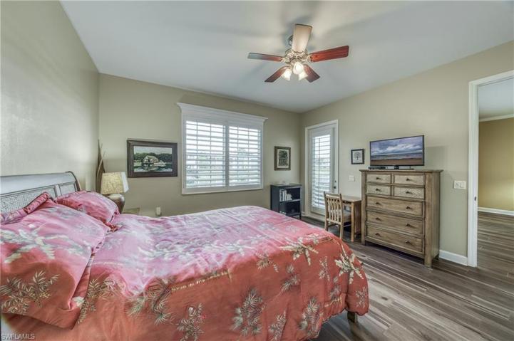 3048  Horizon  LN, NAPLES, FL 34109