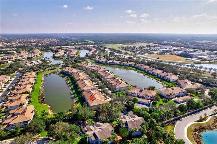 3048  Horizon  LN, NAPLES, FL 34109