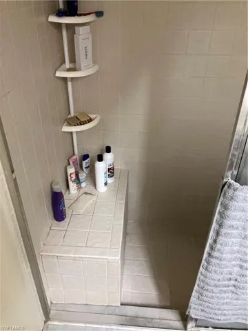Guest shower