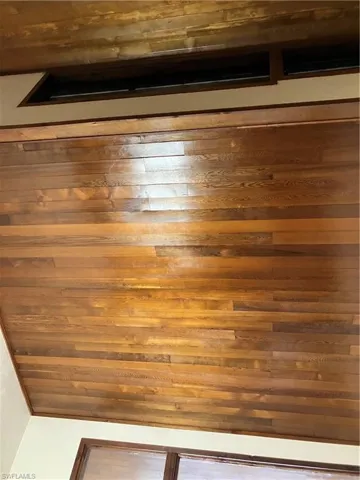 Beautiful tongue and groove wood ceiling