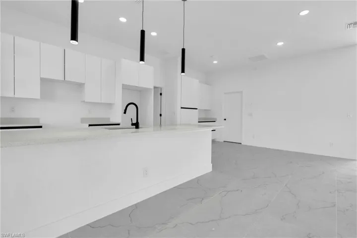 534 Lone Star Ln, Lehigh Acres, Florida 33974