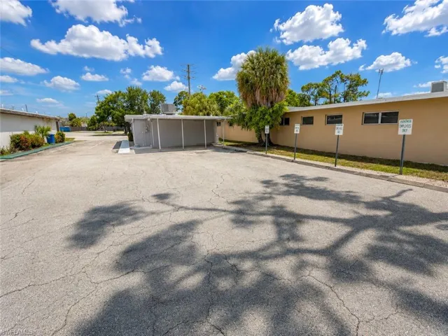1949 Maravilla Ave, Fort Myers, Florida 33901