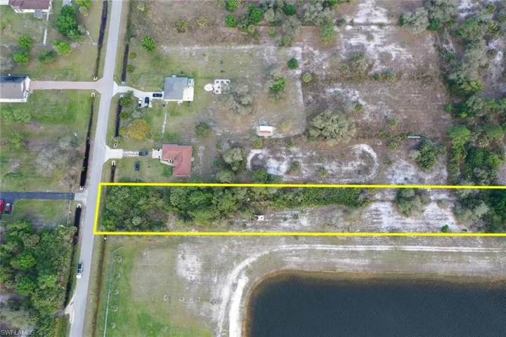 xxxx 72nd AVE NE, NAPLES FL 34120