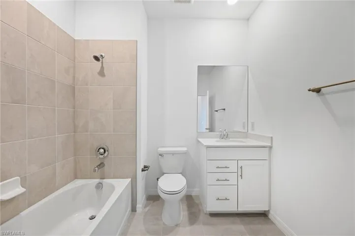 5609 Newcastle Ct 5422, Ave Maria, Florida 34142