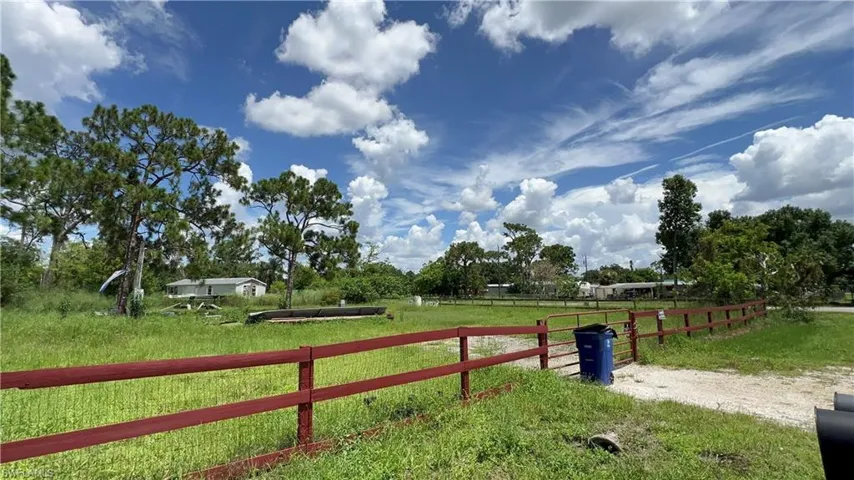 8305  Hart  DR, North Fort Myers, FL 33917