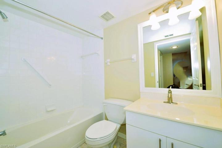 Guest bathroom doubles as the common hall bathroom