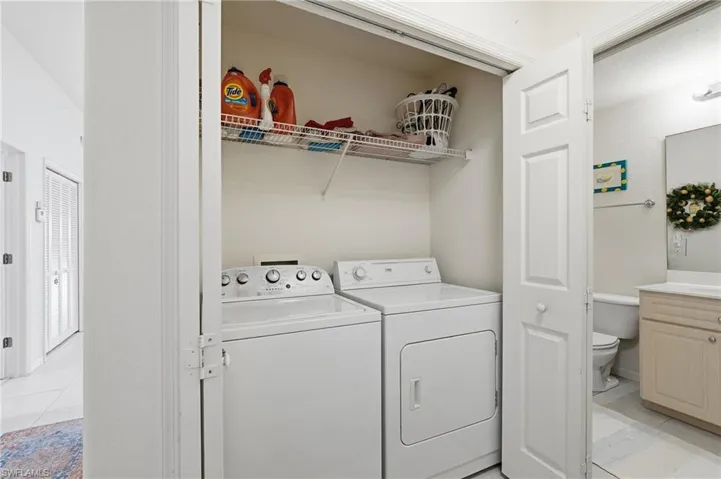 917 47th Ter 201, Cape Coral, Florida 33914