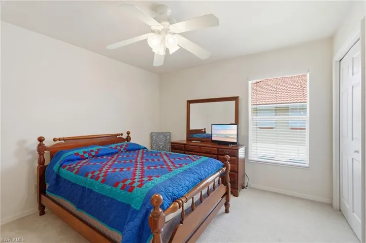 917 47th Ter 201, Cape Coral, Florida 33914