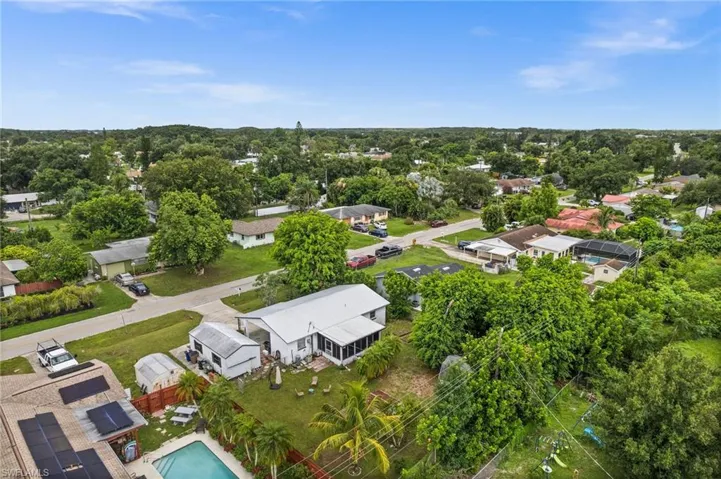 2107  Parker  AVE, Fort Myers, FL 33905