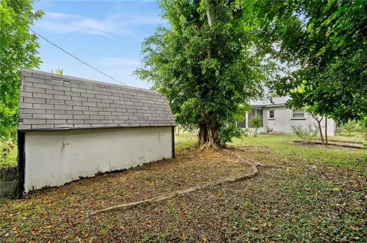 2107  Parker  AVE, Fort Myers, FL 33905