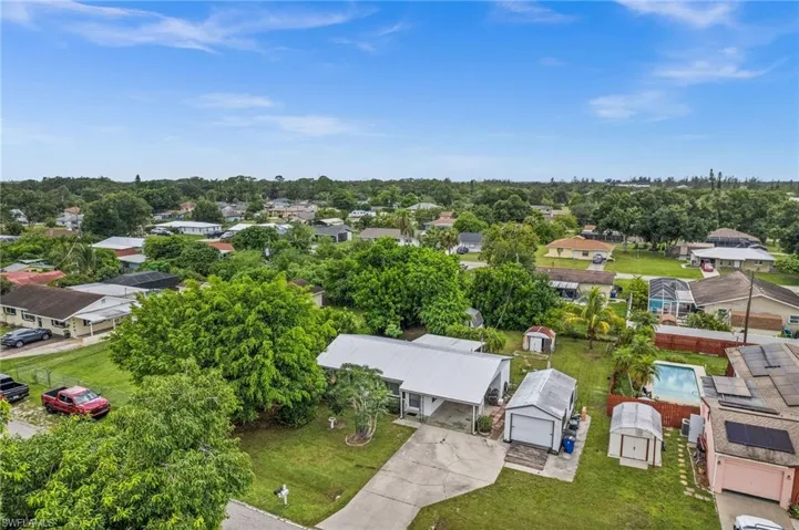2107  Parker  AVE, Fort Myers, FL 33905