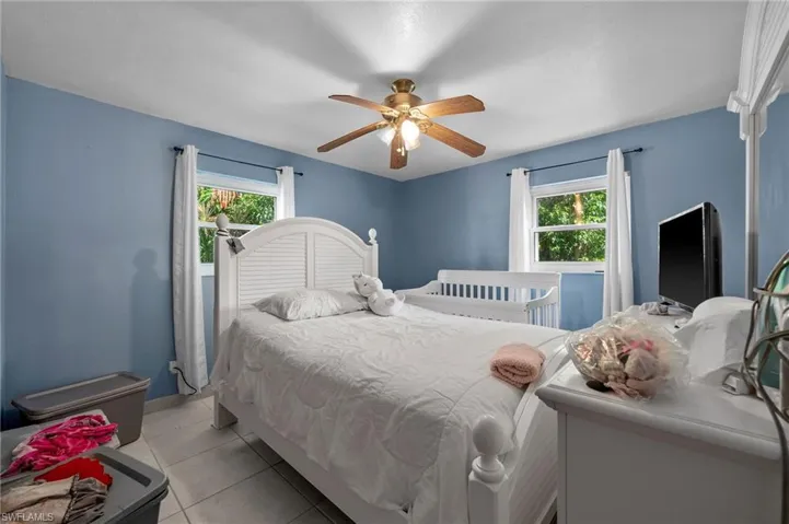 2107  Parker  AVE, Fort Myers, FL 33905