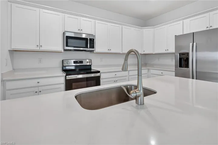 9156 Leatherwood Loop, Lehigh Acres, Florida 33936