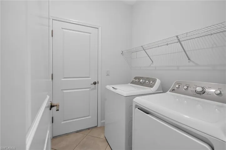 9156 Leatherwood Loop, Lehigh Acres, Florida 33936