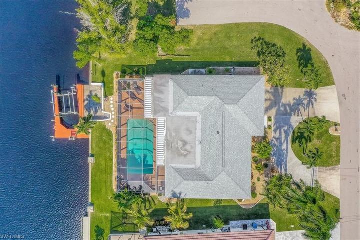 3616 SE 18th AVE, CAPE CORAL FL 33904