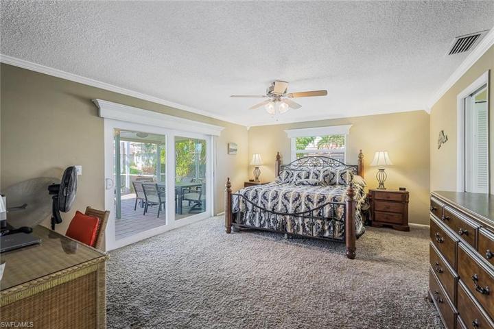 3616 SE 18th AVE, CAPE CORAL FL 33904