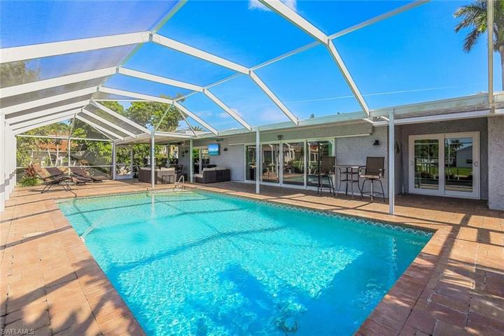 3616 SE 18th AVE, CAPE CORAL FL 33904