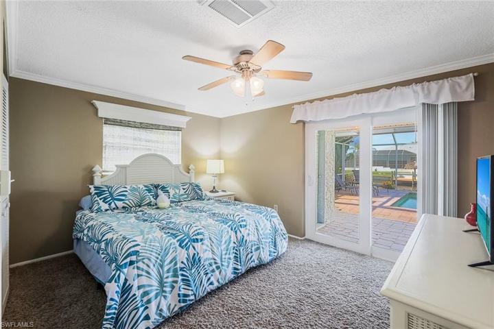 3616 SE 18th AVE, CAPE CORAL FL 33904