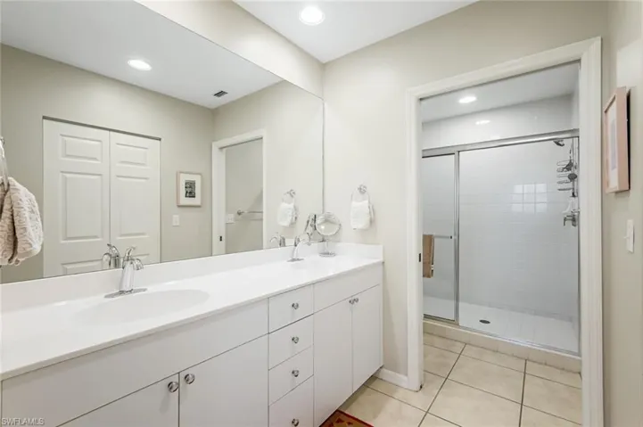 470  Launch  CIR, Naples, FL 34108