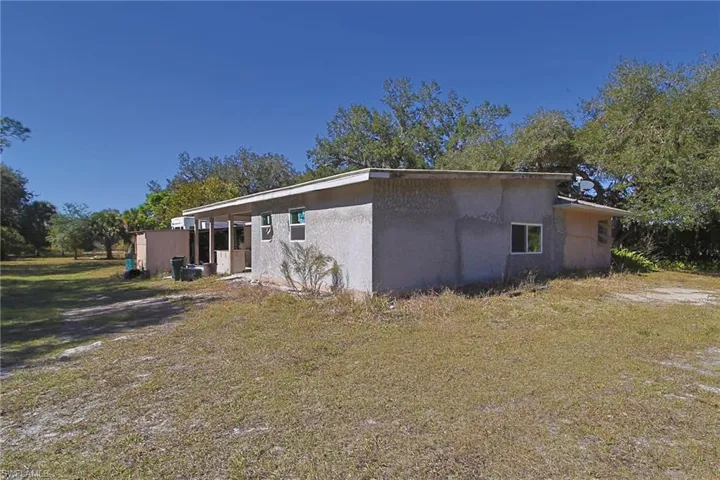 2971 Styles Rd, Alva, Florida 33920
