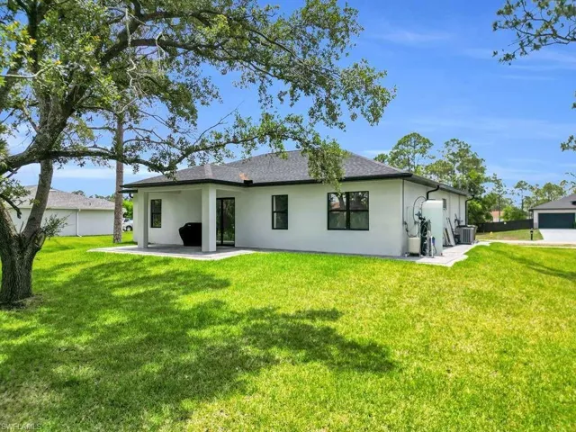 1914 Sunniland Blvd, Lehigh Acres, Florida 33971