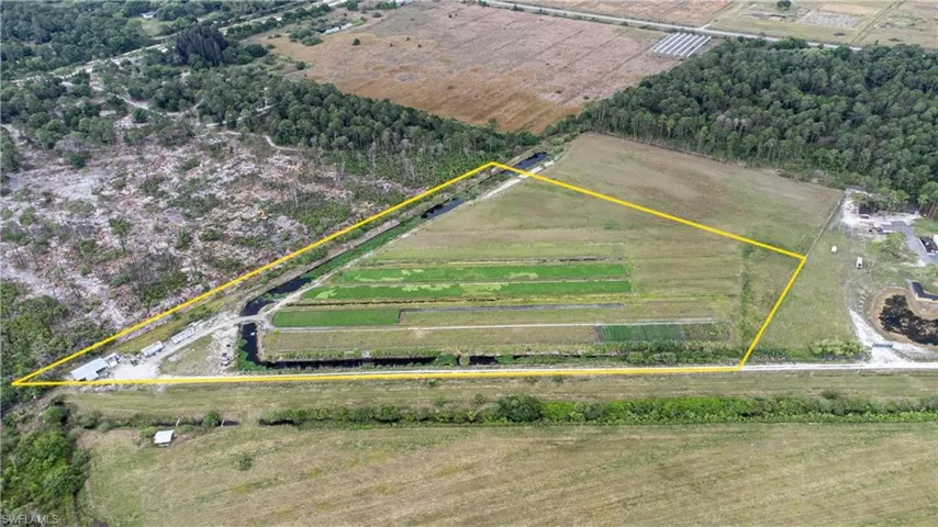 2521  Christopher  LN, Clewiston, FL 33440