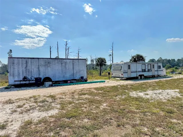 2521  Christopher  LN, Clewiston, FL 33440