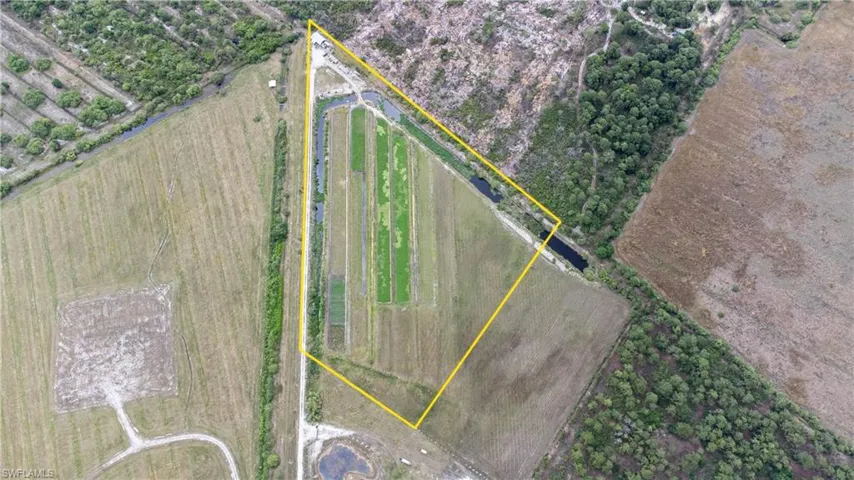 2521  Christopher  LN, Clewiston, FL 33440