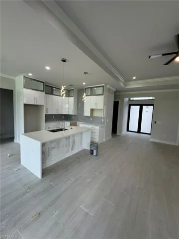 2806  45TH NE AVE, Naples, FL 34120