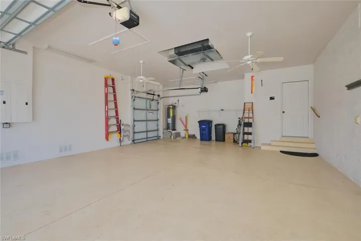 Unfurnished bedroom featuring light wood-style floors, a closet, and ceiling fan