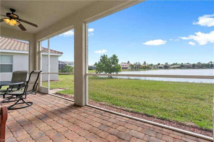 8618  Pegasus  DR, Lehigh Acres, FL 33971