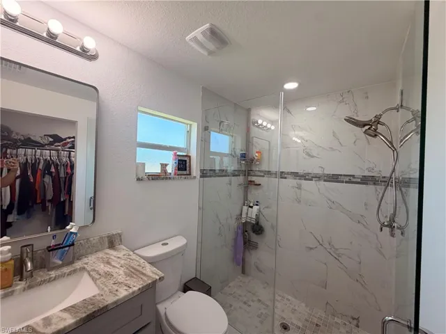 4702 Loraine Ave S, Lehigh Acres, Florida 33976