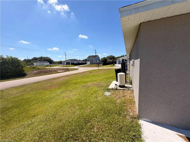 4702 Loraine Ave S, Lehigh Acres, Florida 33976
