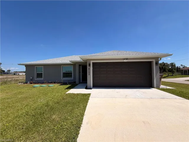 4702 Loraine Ave S, Lehigh Acres, Florida 33976