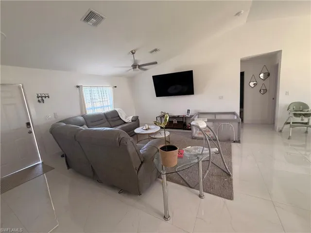 4702 Loraine Ave S, Lehigh Acres, Florida 33976
