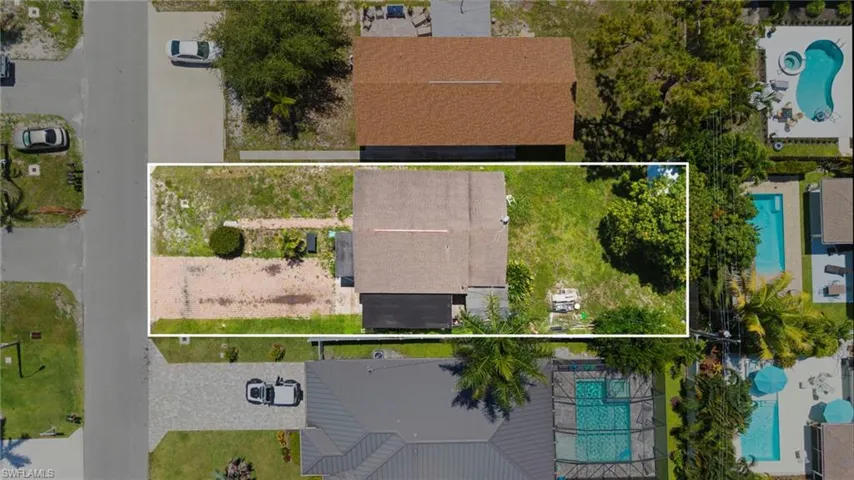 641 105th Ave N, Naples, Florida 34108
